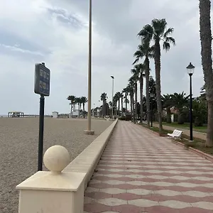 Primera Linea De Playa En Apartamento